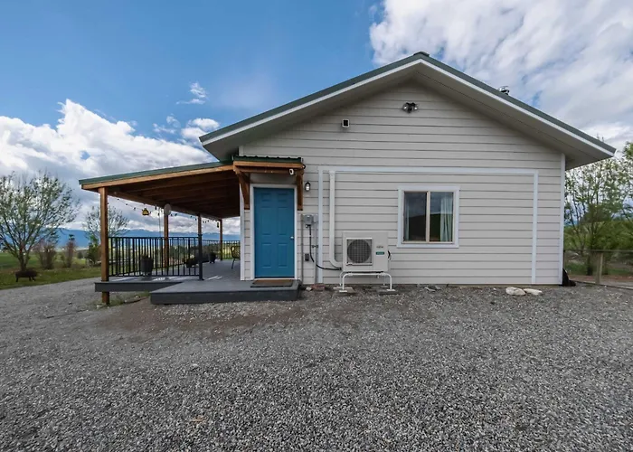 Saddlehorn Ridge Cabin