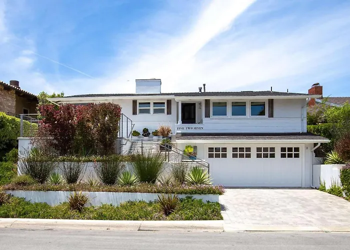 Private Wading Pool Home With Patio