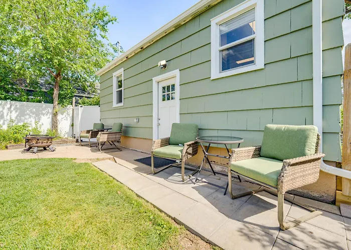 2 Mi To Dtwn: Family Home In Cheyenne!