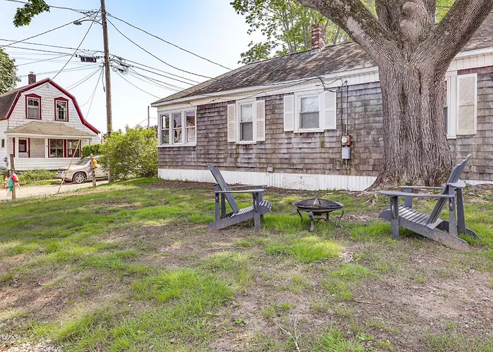 1/2 Mi To Ocean: Cozy Apt In Old Orchard Beach