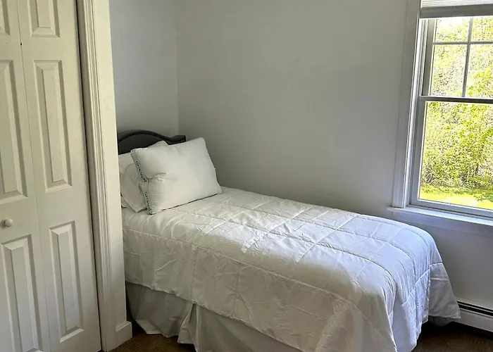 House Conveniently Located By Route 1