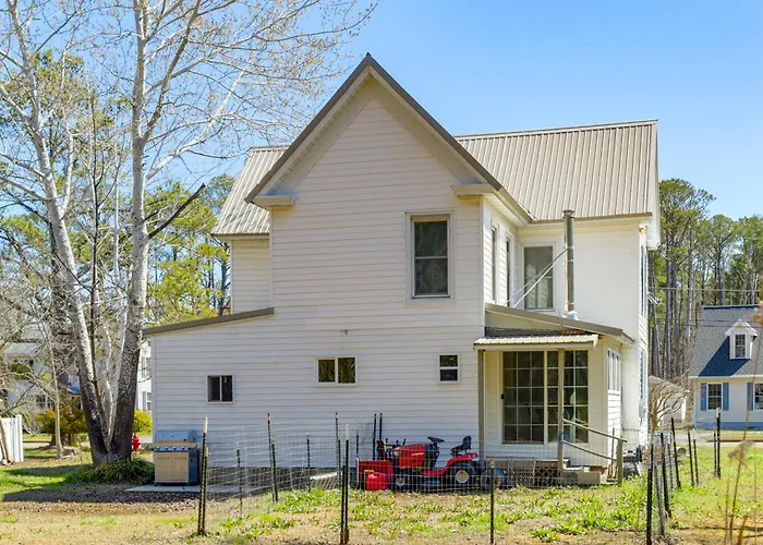 Walk To Main Street: Family-Friendly Crisfield Gem
