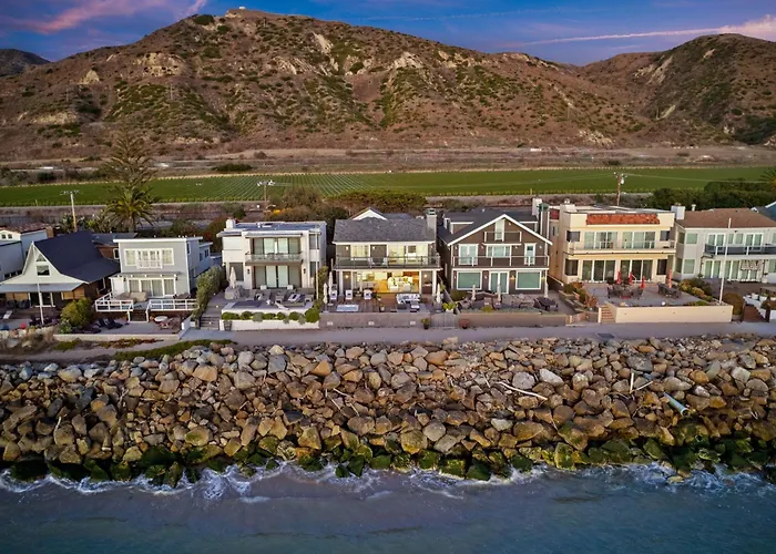 Seacliff Beach Retreat - Amazing Beachfront For Family Of 6