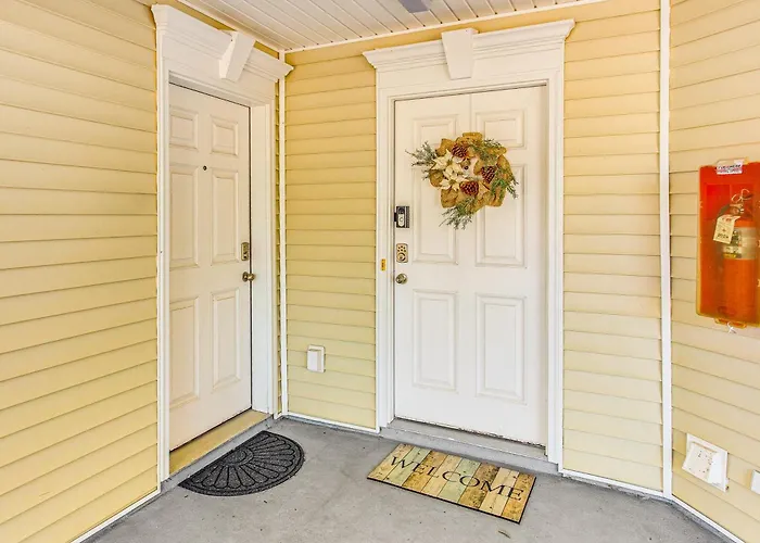 Dog-Friendly Condo W/ Resort Perks In Calabash!