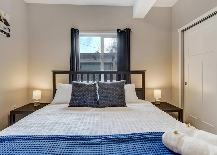 Parkside Ridge Cozy Escape W Hot Tub & Views