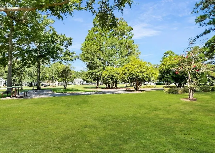The Paramour Comfy Home With Ground Floor Bedroom And Fenced In Yard