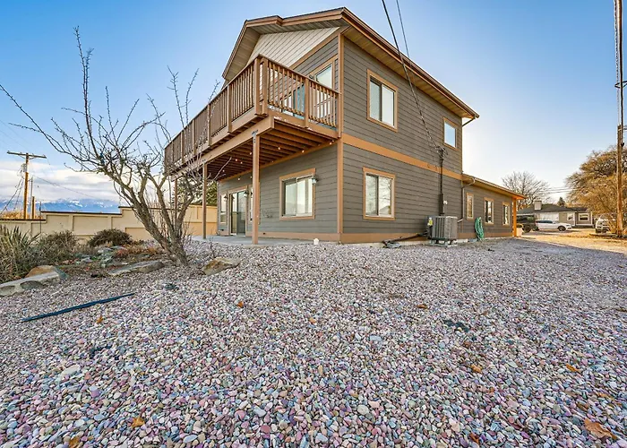 Walk To Flathead Lake: Polson Home W/ Balcony