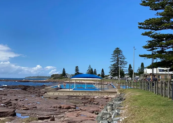 Sailview Escape - A Tranquil Marina Hideaway