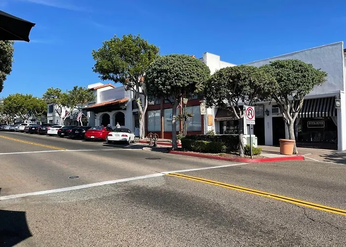 Walk To Beach - King Apt In #1 Area - Ab