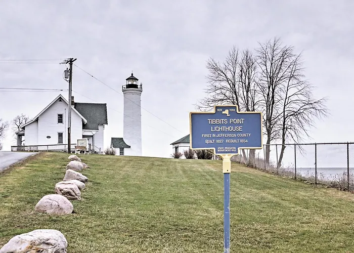 Apt On St Lawrence River In Cape Vincent!