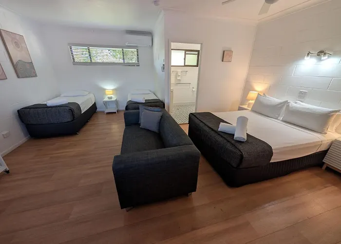 Moffat Beach Motel Caloundra