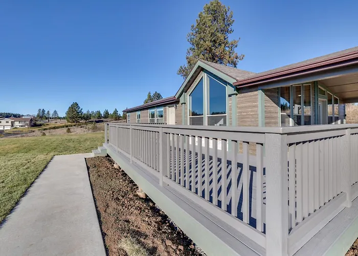 Peaceful Deary Vacation Rental W/ Deck & Views!