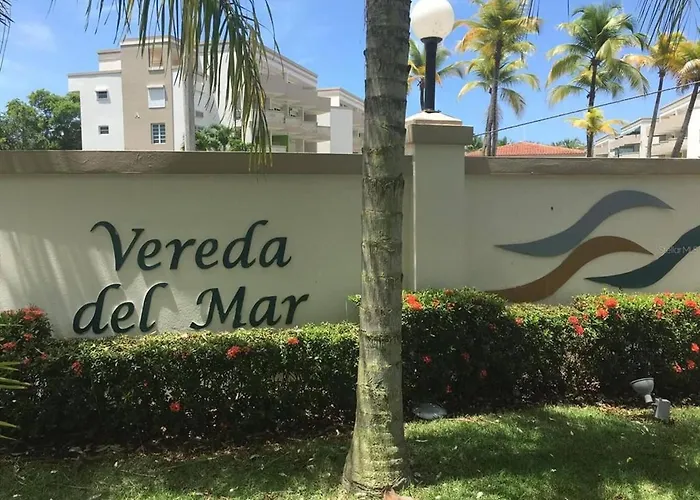 Casa Encantosyour Ideal Beachfront Destination