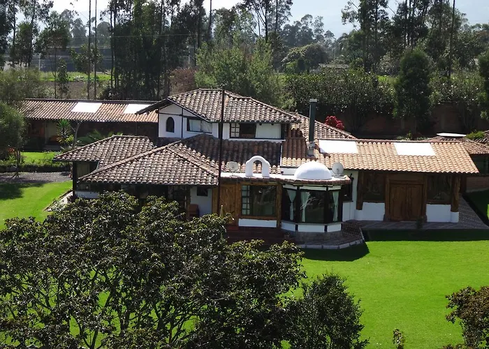 Zaysant Ecolodge