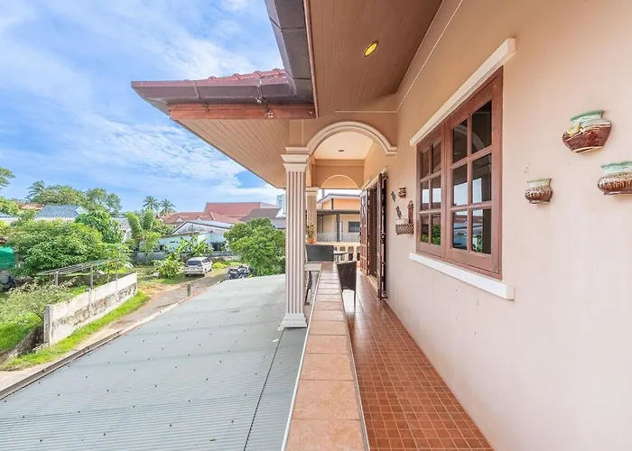 Serenity Holiday Villa 2, Karon Beach