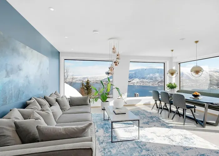 Deluxe Villa By Paramount