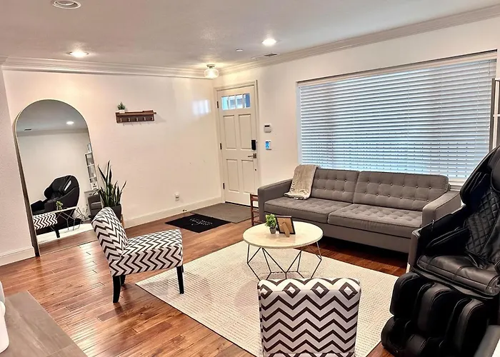 Sunlightstays Burlingame