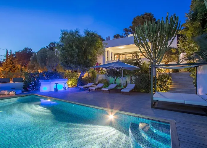 Luxury Villa With Outdoor Bar, Ibiza Villa 1027