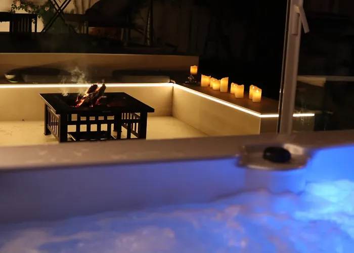Li Li Et Rose - Suite Climatisee Avec Jacuzzi Privatif