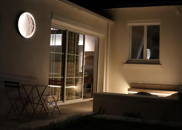 Li Li Et Rose - Suite Climatisee Avec Jacuzzi Privatif
