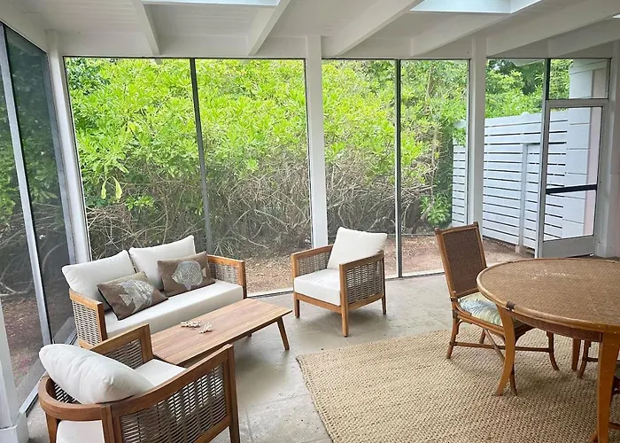 Seabreeze Villa