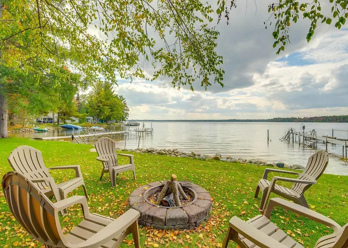 Kalkaska Retreat: Private Hot Tub, Dock, Fireplace