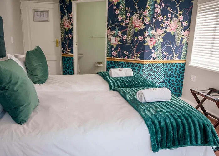 Rozenburg Guest House