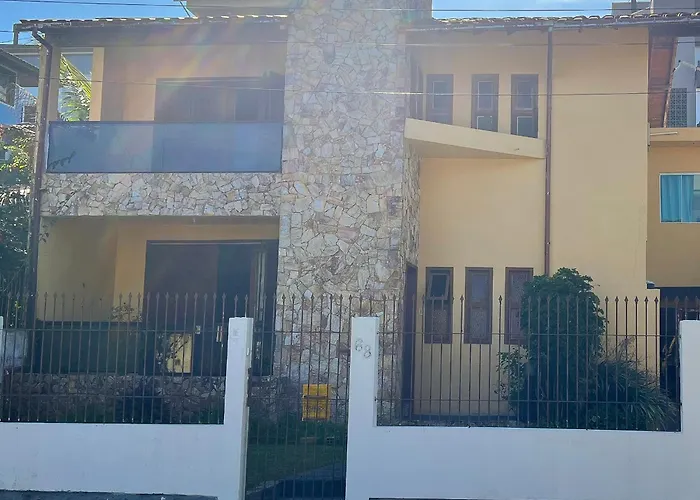 Apartamento no Andar Inferior na Praia da Vila em Imbituba
