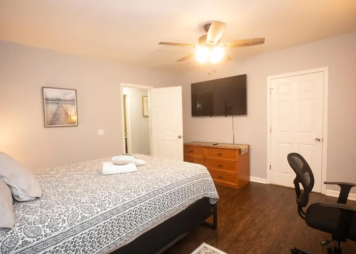 Comfy 3Bd-2Ba Near Colleges,Tanger, Coliseum