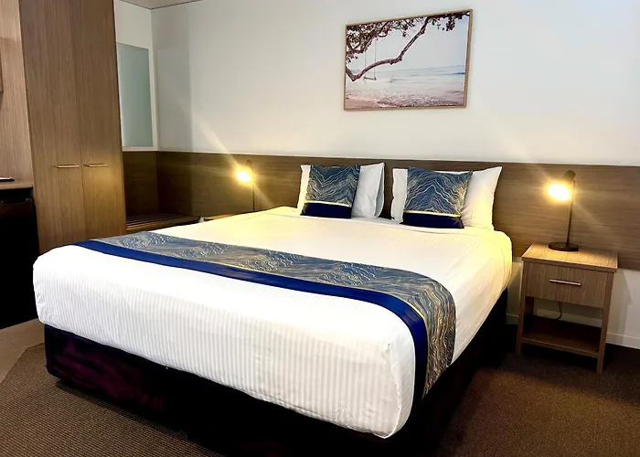Chalet Motor Inn