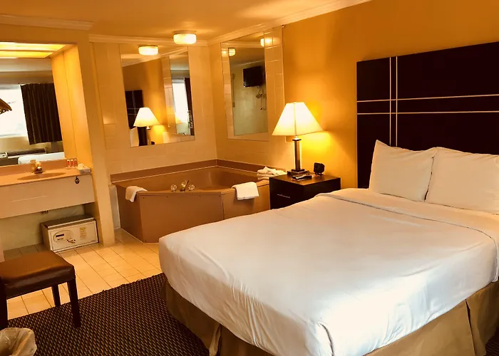 Ac Lodge By Beach And Boardwalk