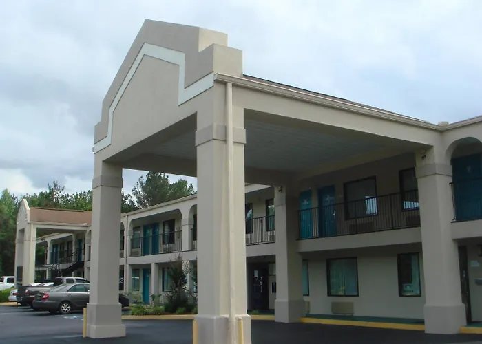 Key West Inn - Roanoke