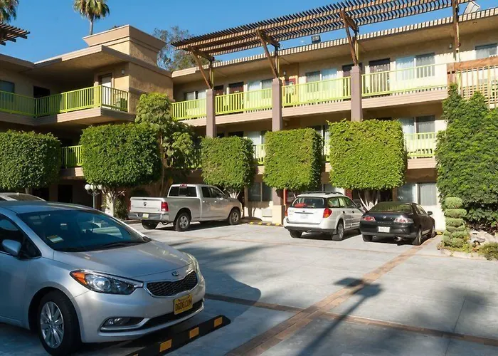 Glenrock Inn And Suites