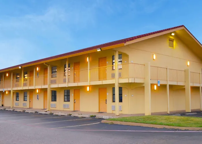 The Grand By Capital O Texarkana I-30