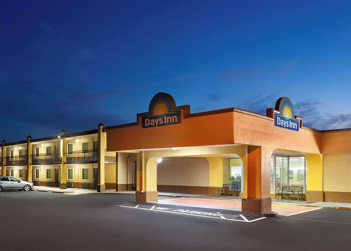 Days Inn By Wyndham Shelby