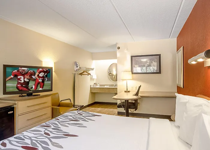 Red Roof Inn Canton