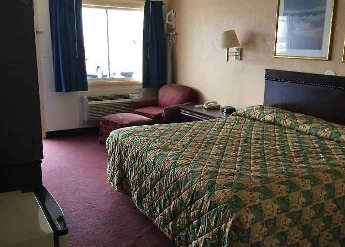 Belmont Inn And Suites