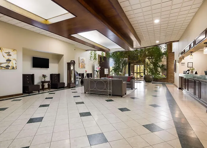 Best Western Grand Victorian Inn