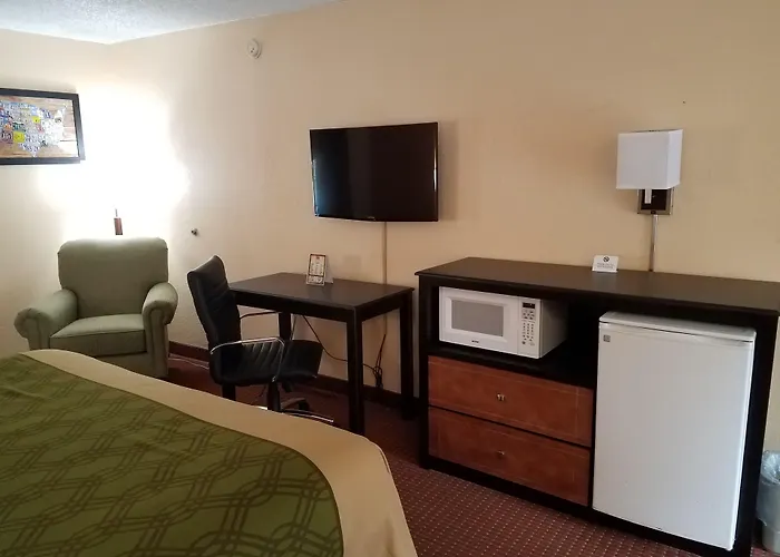 Econo Lodge Rocky Top