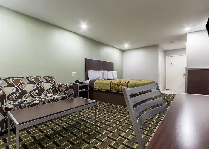 Scottish Inn And Suites Tomball