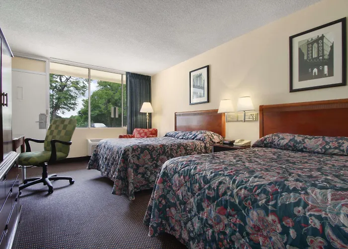 Super 8 By Wyndham Dover