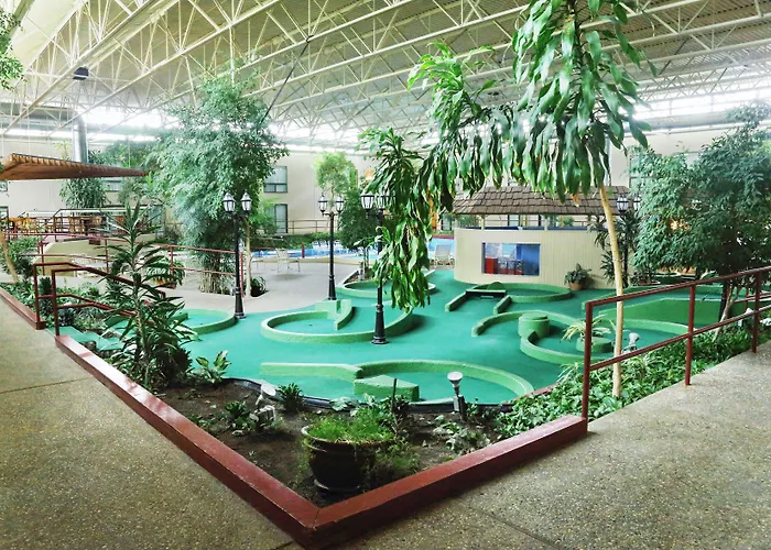 Town House Hotel - Grand Forks
