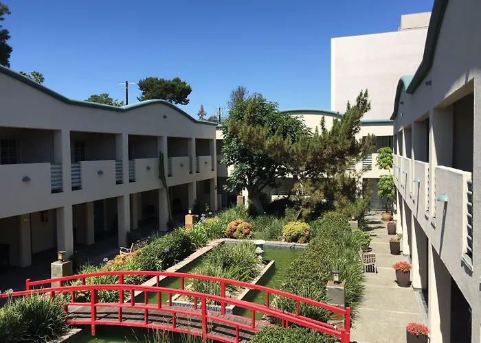 Mikado Hotel - Universal Studios-Burbank