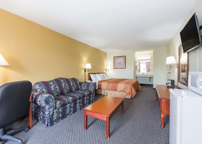 Days Inn By Wyndham Fort Payne