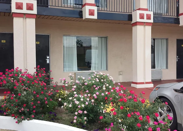 Super 8 By Wyndham College Park/Atlanta Airport West