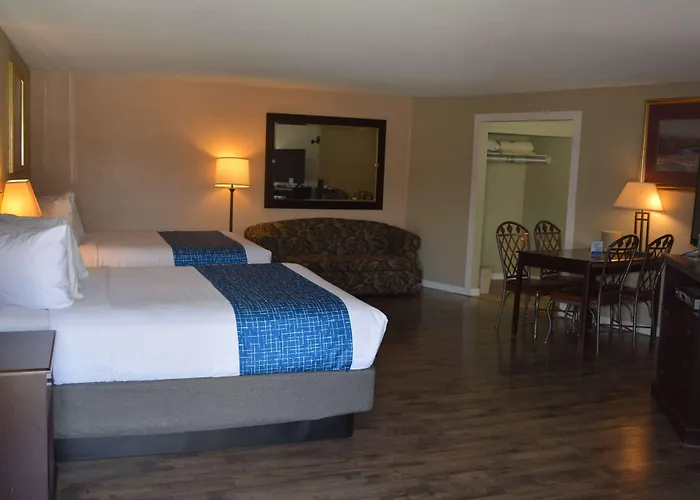Travelodge By Wyndham Trinidad