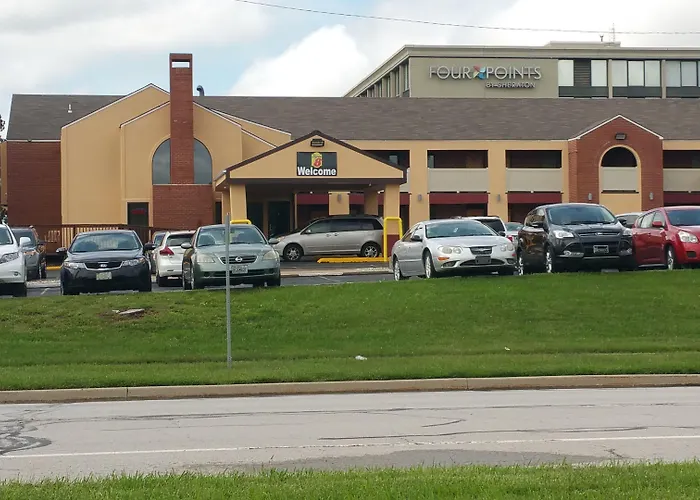 Super 8 By Wyndham Kansas City Airport North