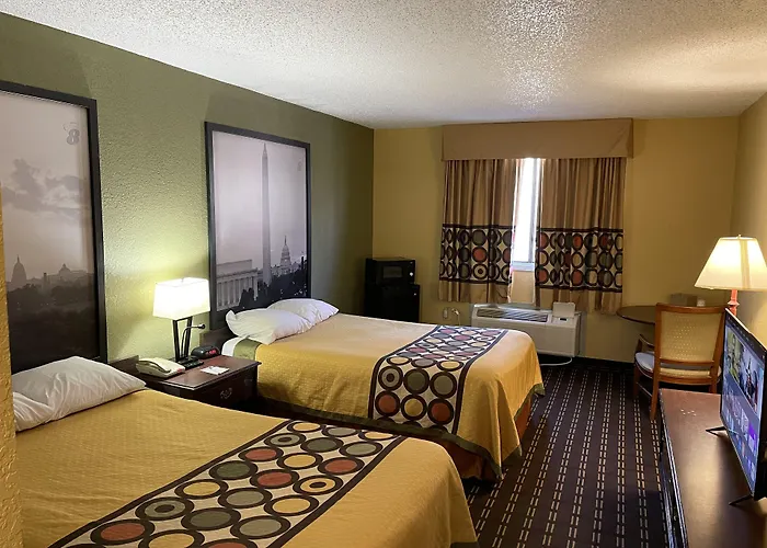 Super 8 By Wyndham Hancock Md