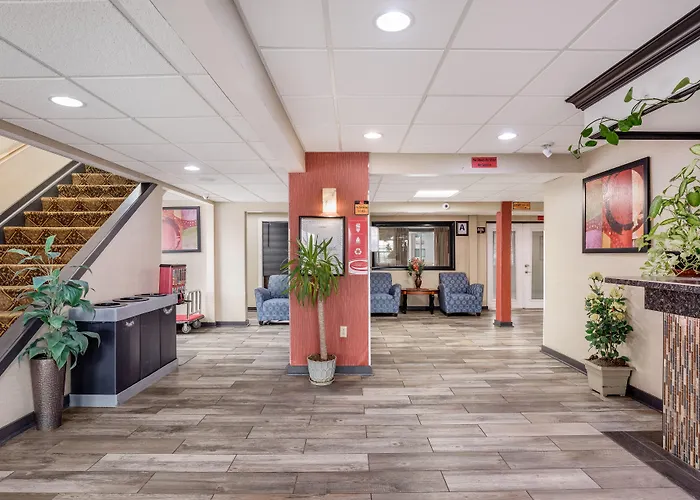 Econo Lodge Milwaukee Airport