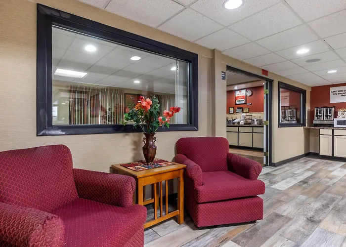Econo Lodge Milwaukee Airport